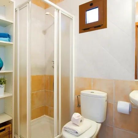 Villa Playa Blanca Villa Sleeps 8 With Pool Playa Blanca (Lanzarote)